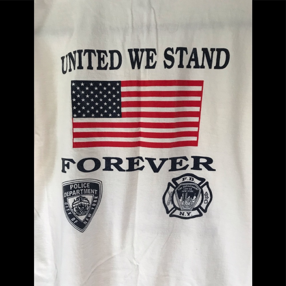 Vintage RARE Authentic 9/11 Firefighter/Police Tee - Picture 6 of 14